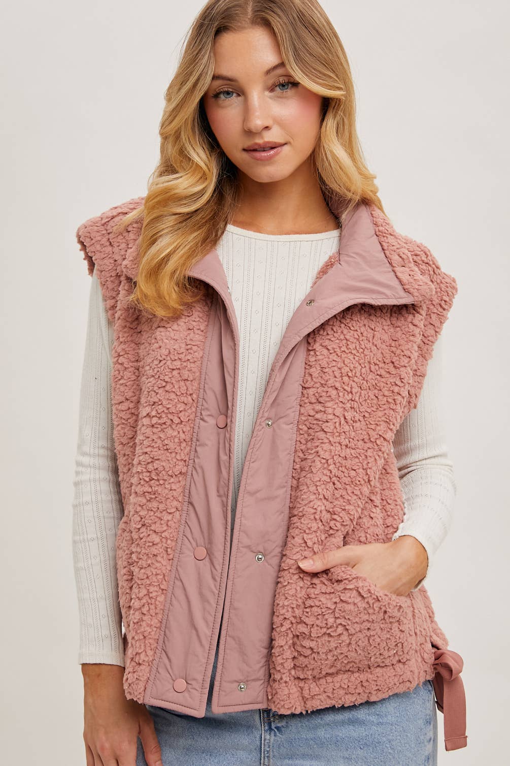 Brook Sherpa Vest