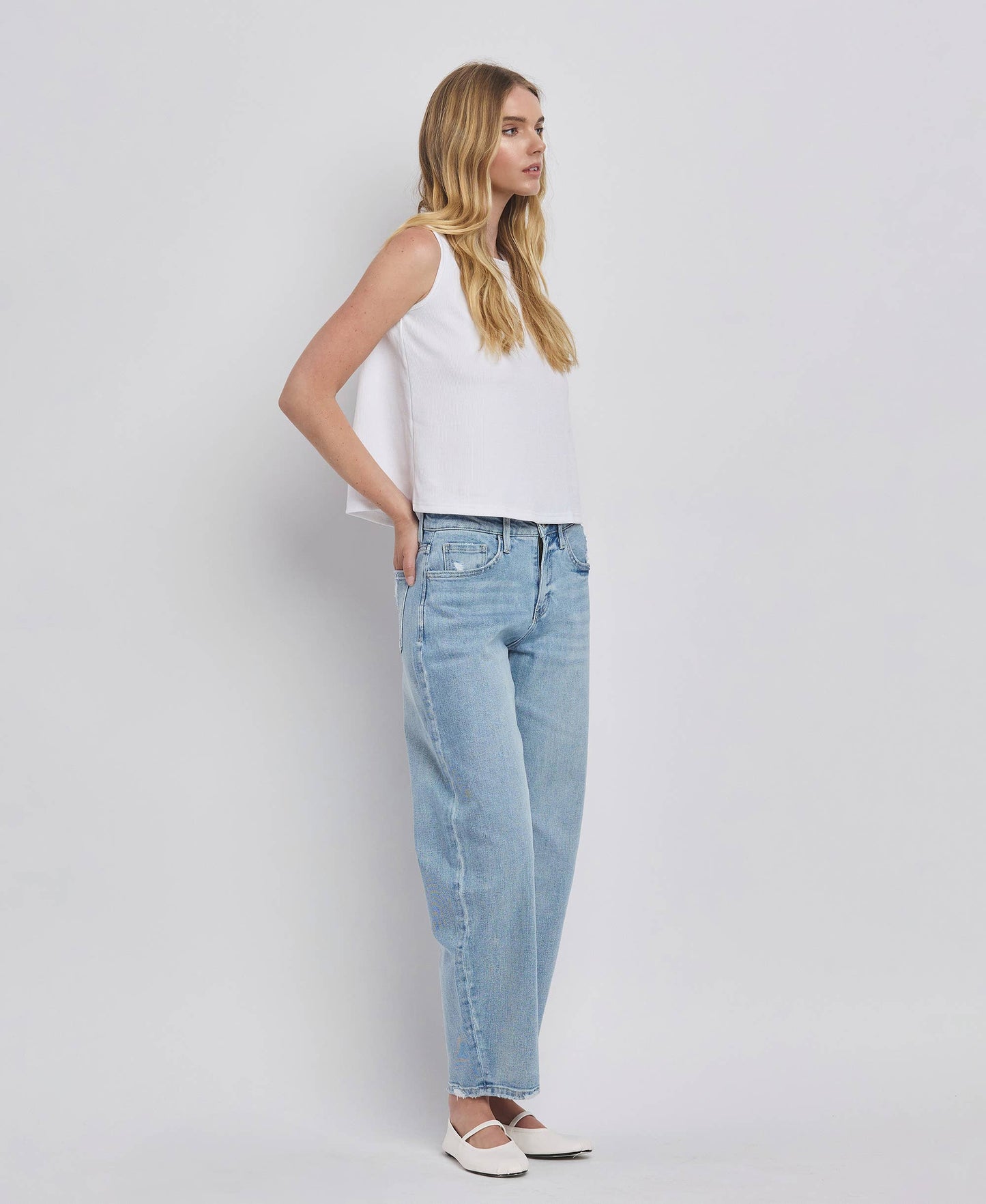 Jennie Barrel Leg Jean