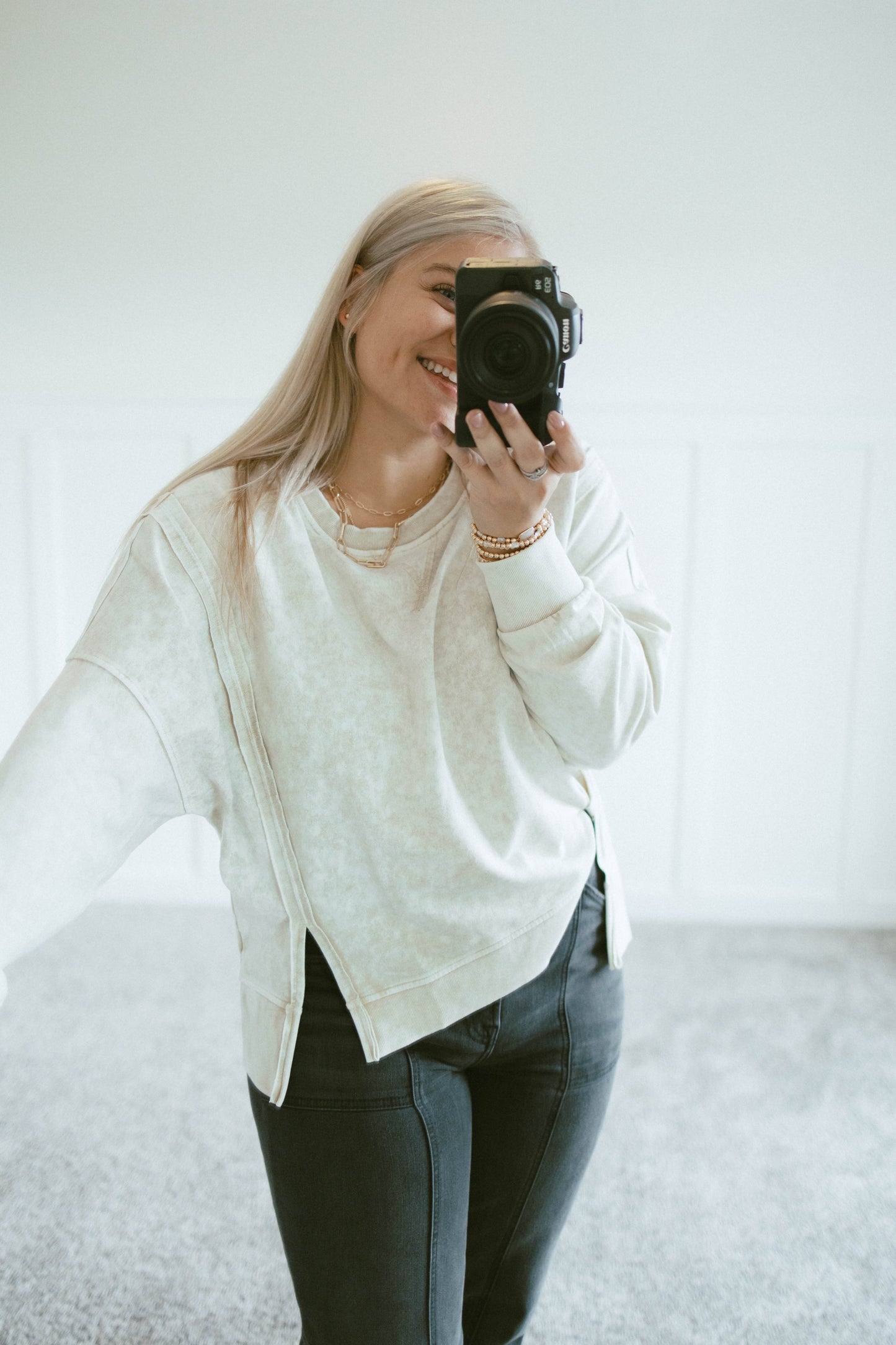 Taylor Seam Detail Top (Two Colors)