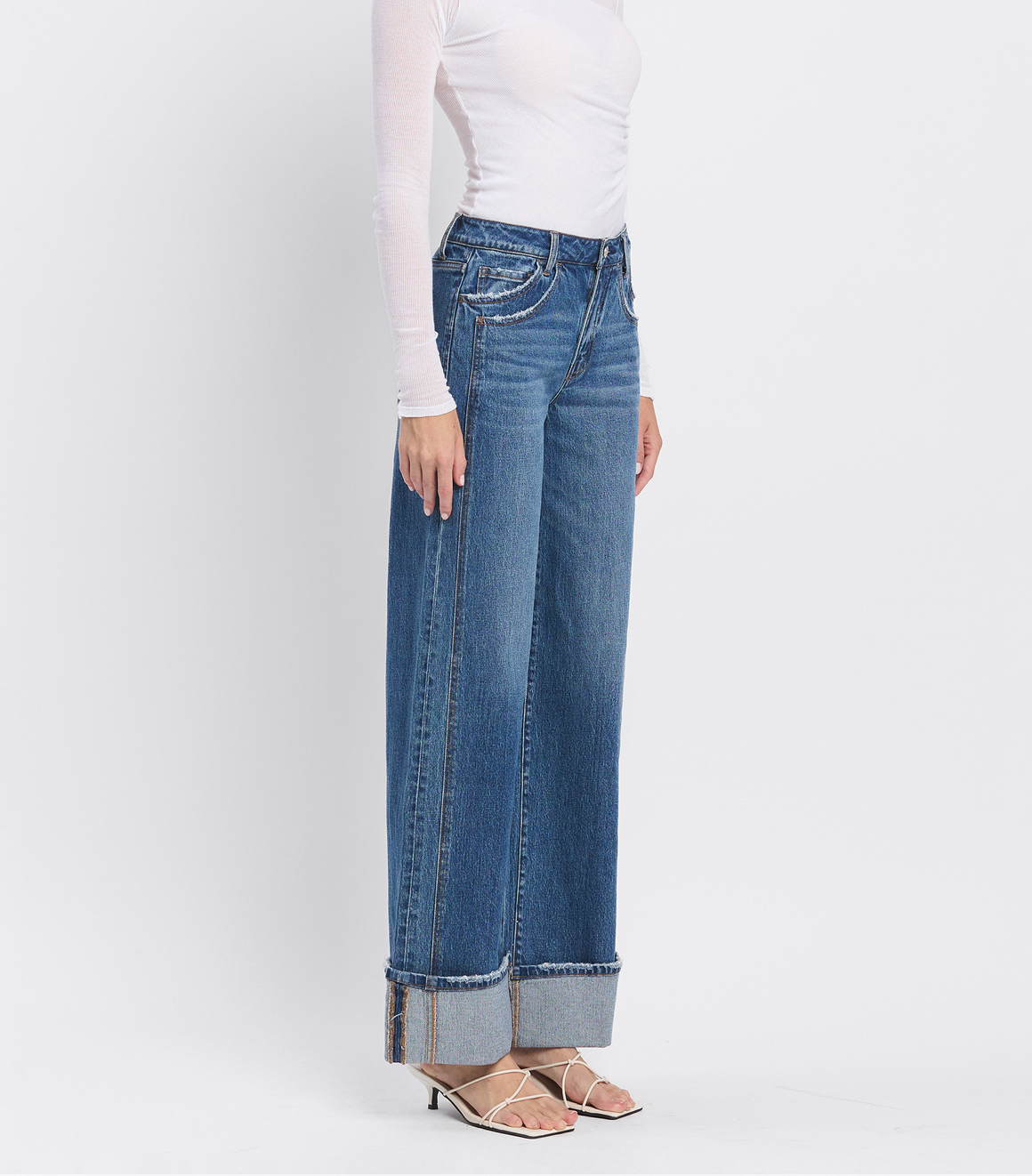 Kris Double Seam
| Shine Cuffed Panel Baggy Jean*
