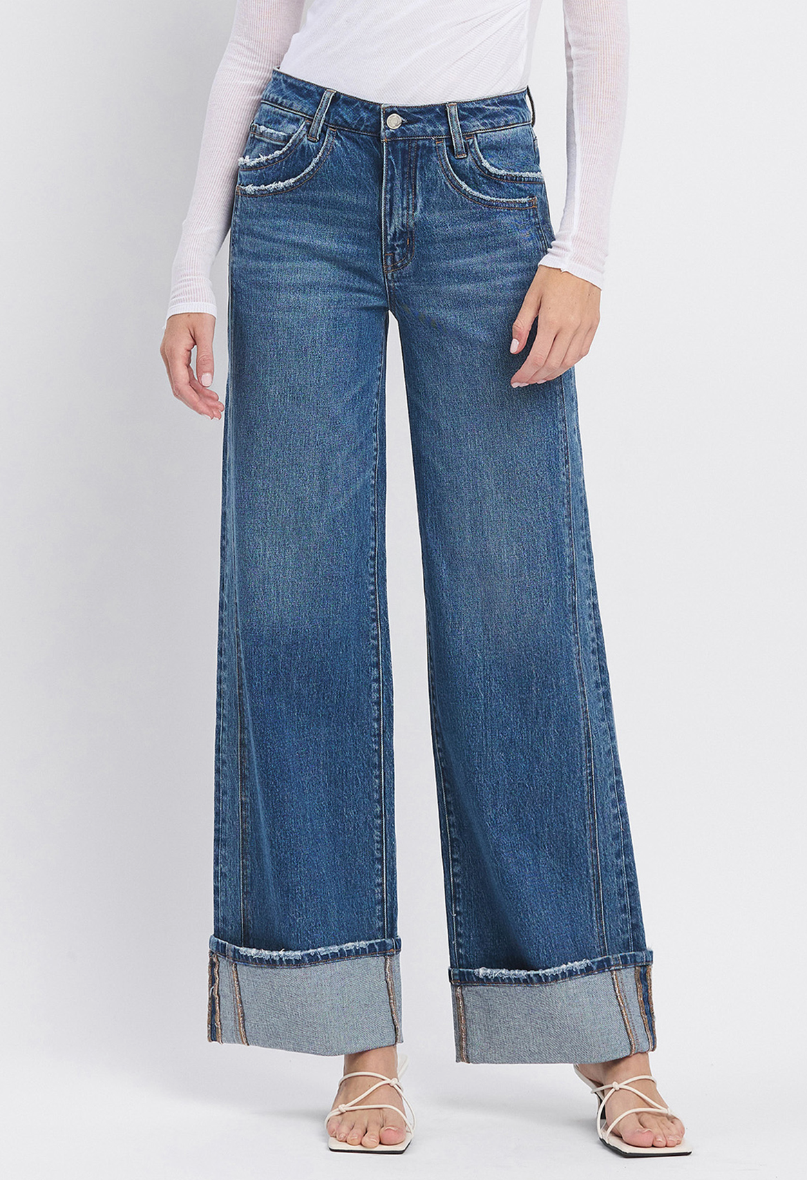 Kris Double Seam
| Shine Cuffed Panel Baggy Jean*