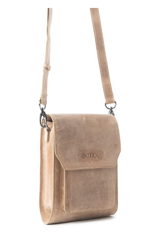 Padrina Trail Leather Bag