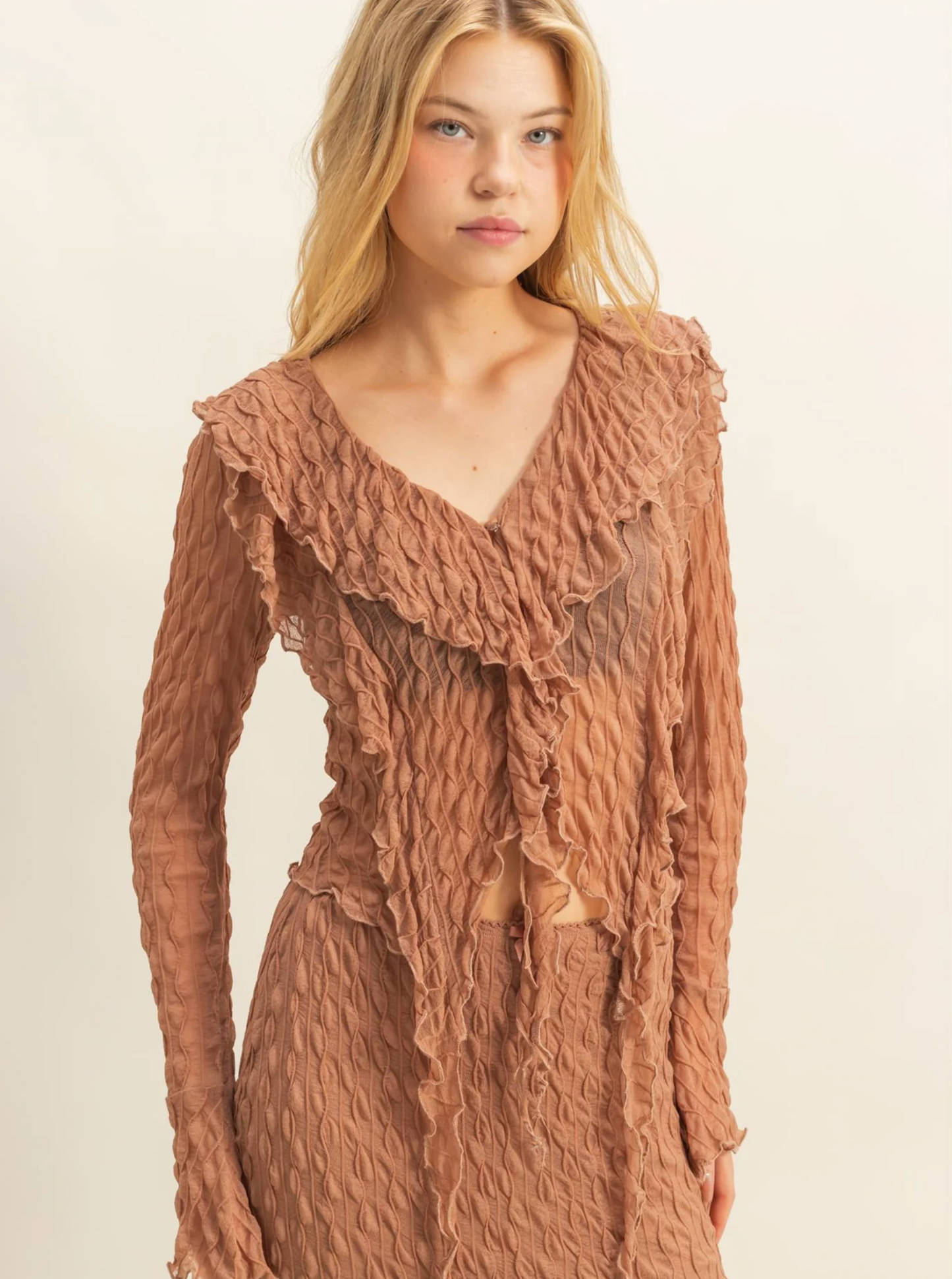 Textured Lace Blouse (2 Colors)