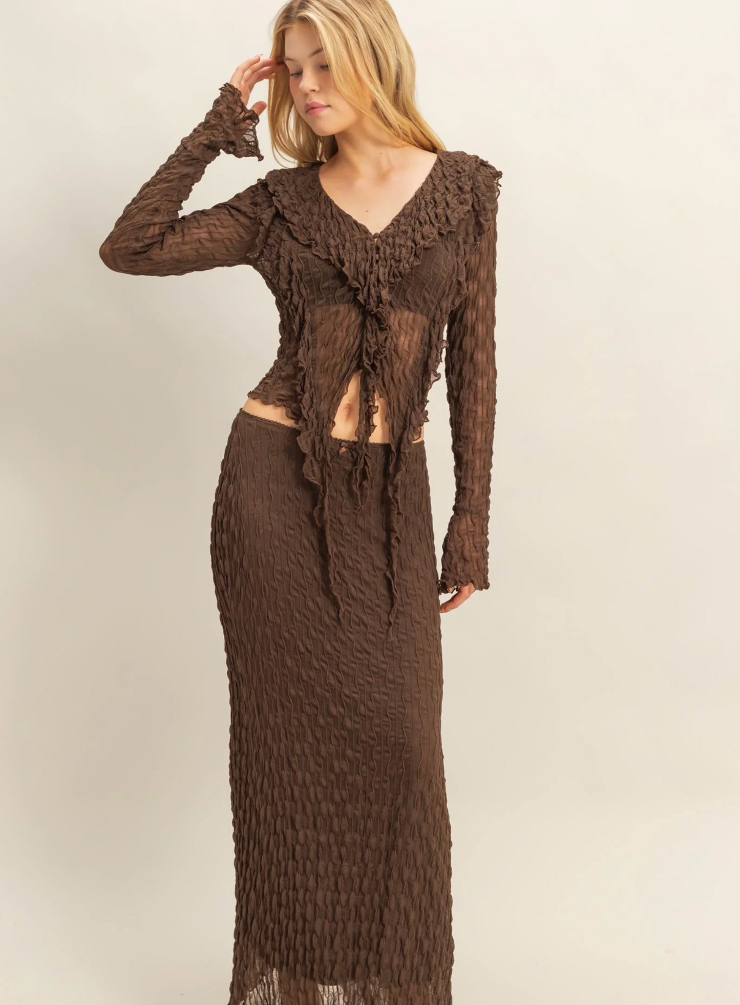 Textured Lace Blouse (2 Colors)