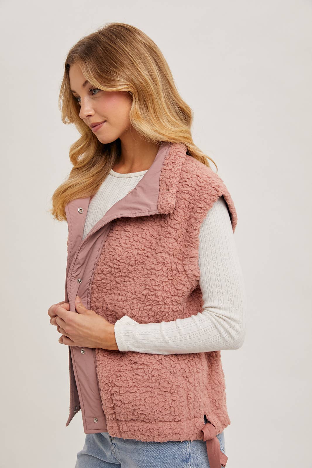 Brook Sherpa Vest