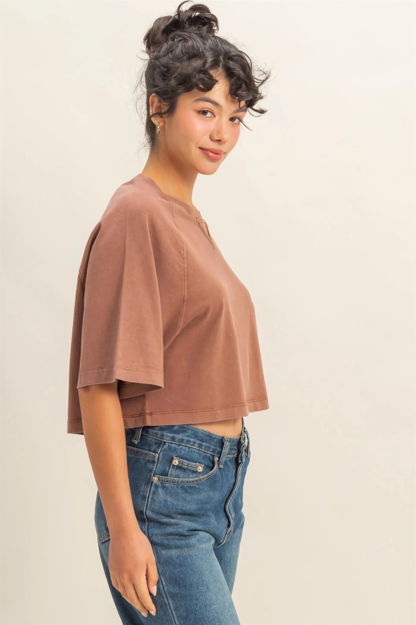 Sami Cropped Mineral Washed Tee (2 Colors)
