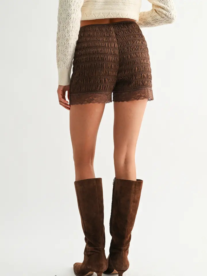 Dori Ruffle Short