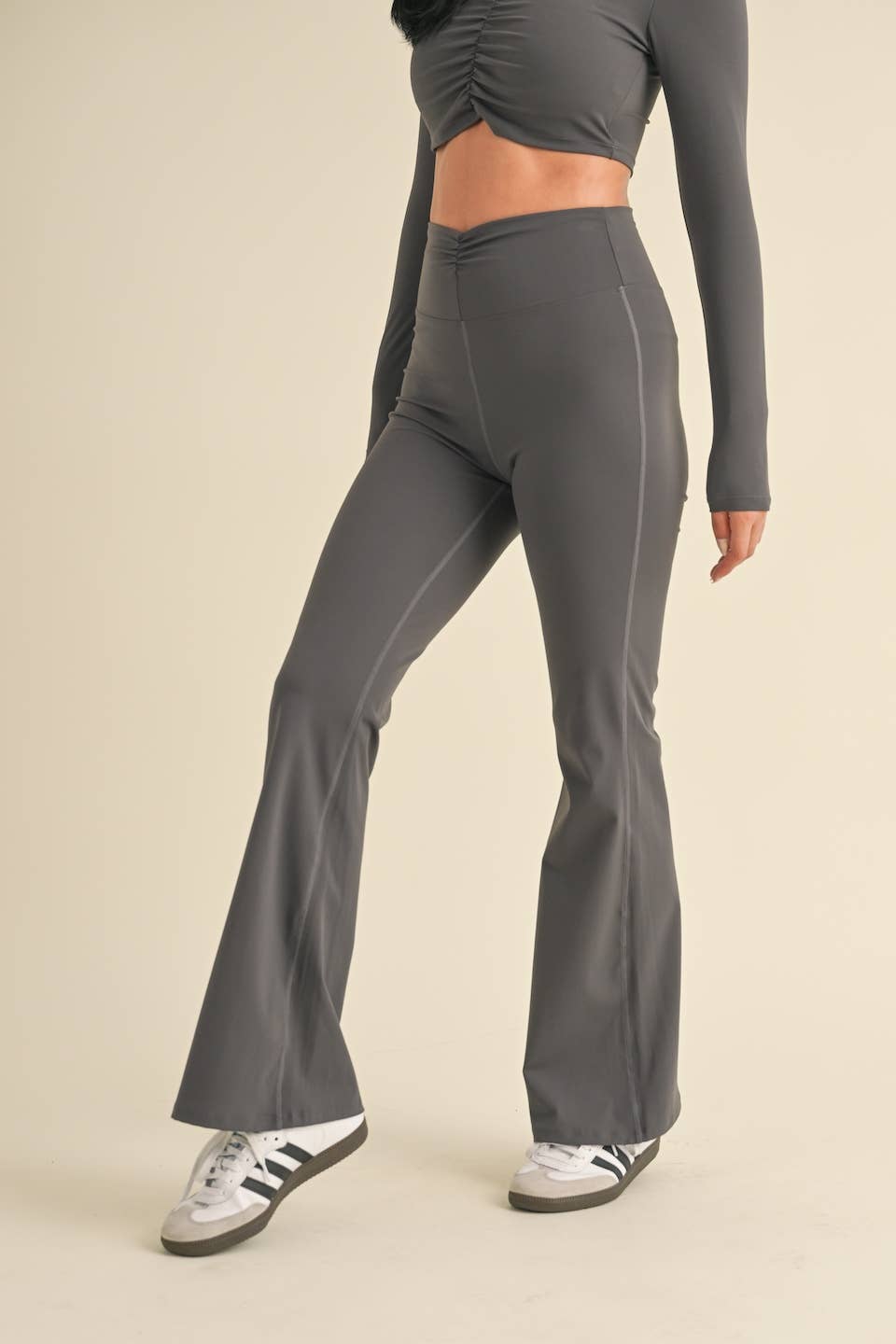Ruched Waist Flare Leggings