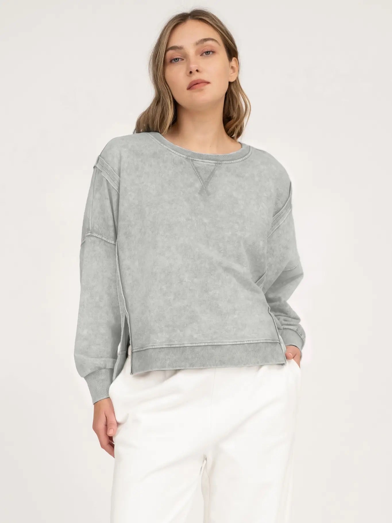 Taylor Seam Detail Top (Four Colors)