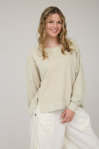 Taylor Seam Detail Top (Two Colors)