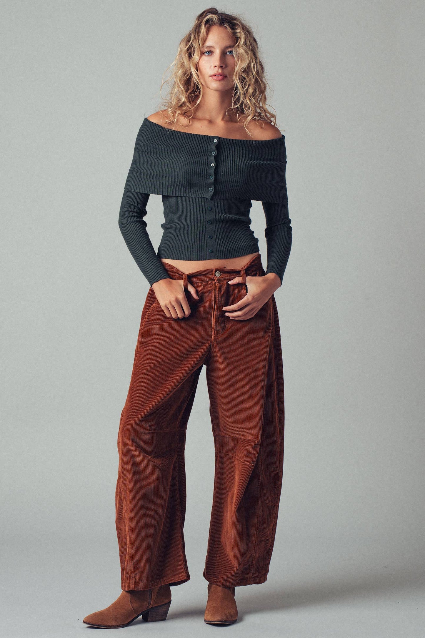 Hartsin Off-Shoulder Button Front Ribbed Top