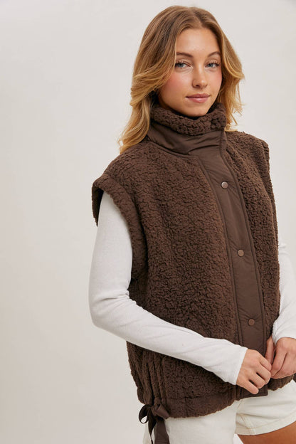Brook Sherpa Vest