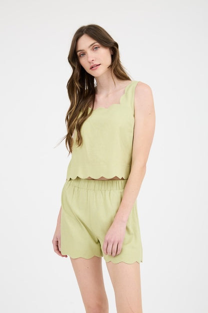 Scallop Woven Top