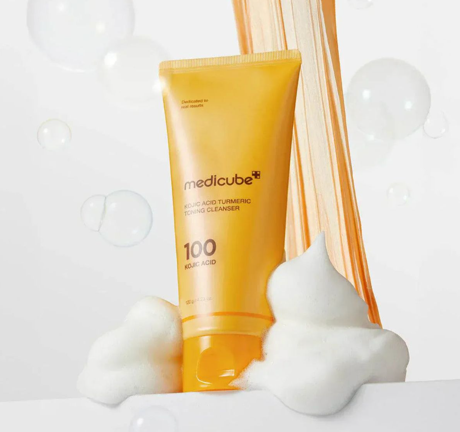 MEDICUBE Kojic Acid Turmeric Toning Cleanser
