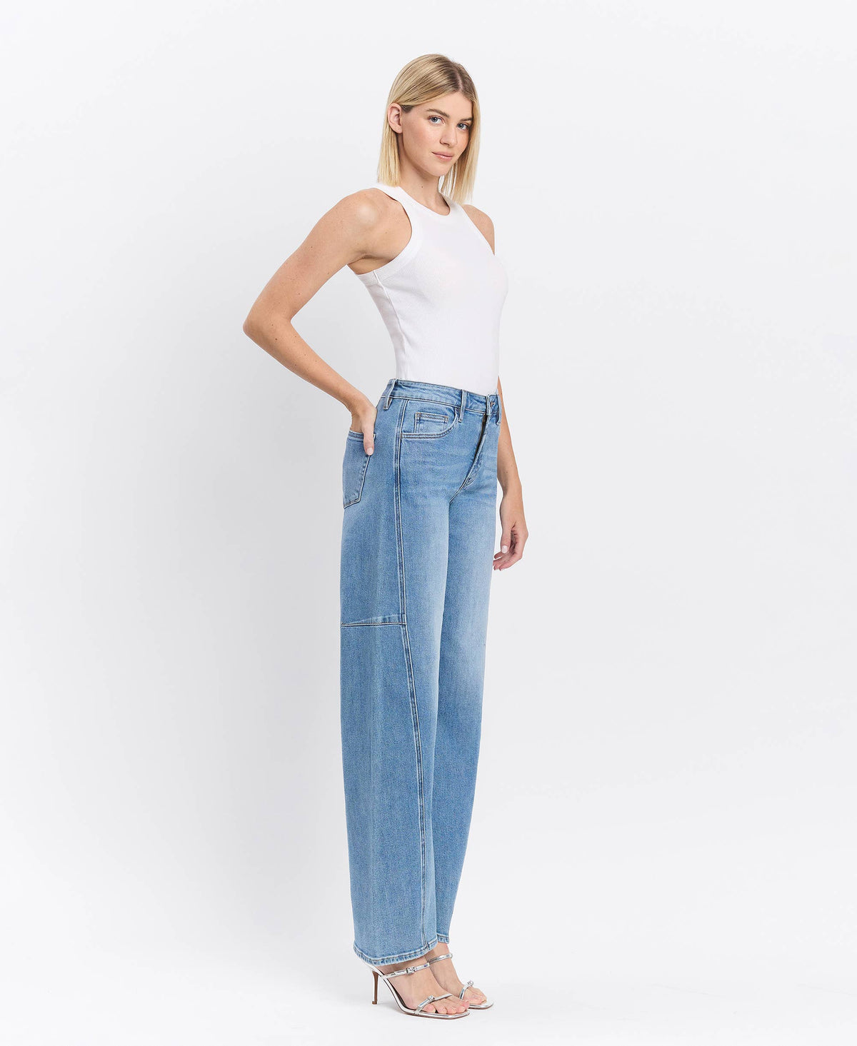 Silvia High Rise Barrel Jean
