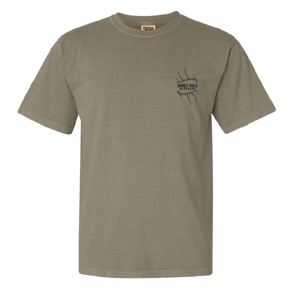 Honey Hole - Skull Mount T-Shirt