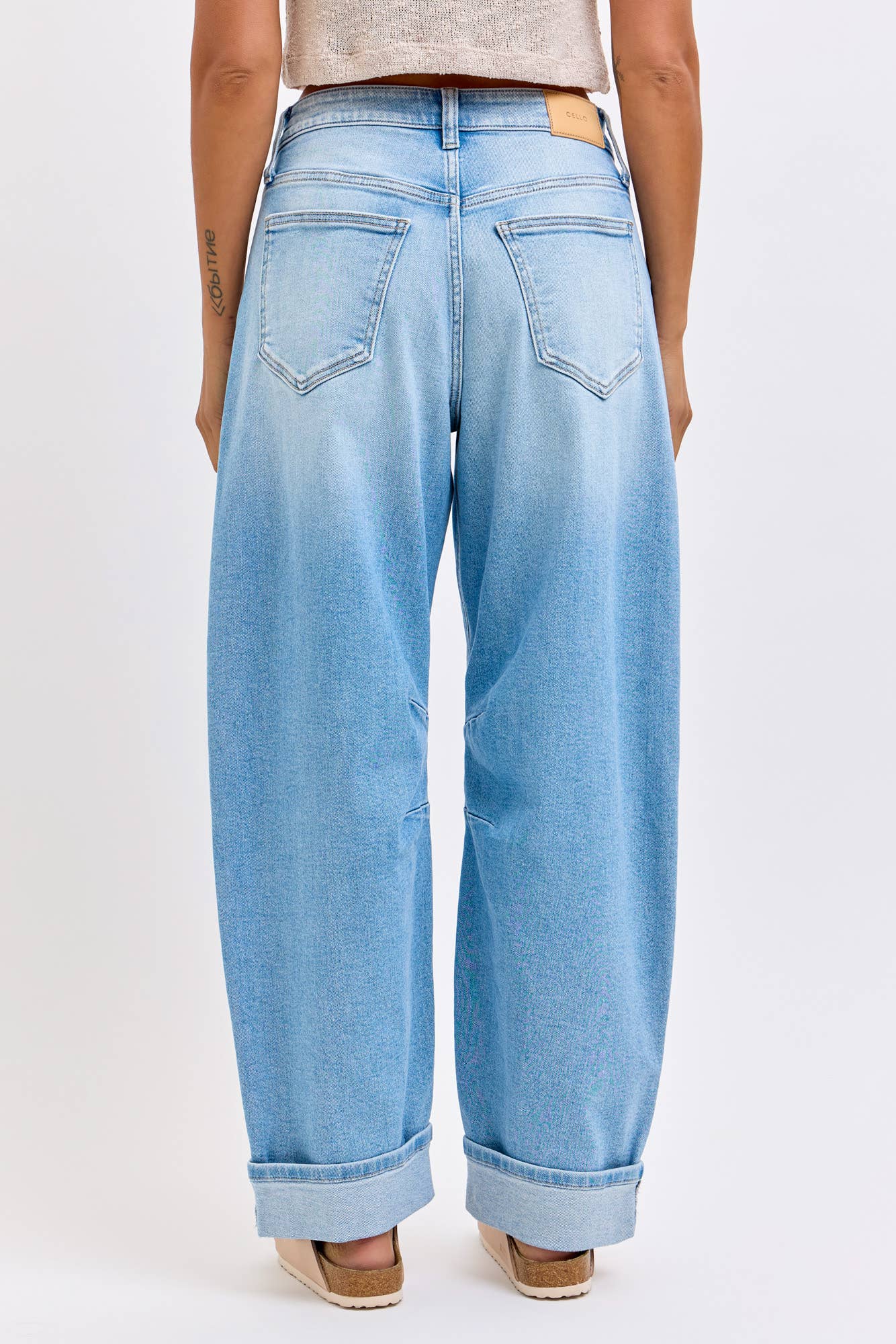 Kimmie Barrel Jean