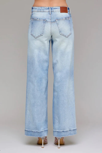 Nori Light Wash Wide Leg Jean