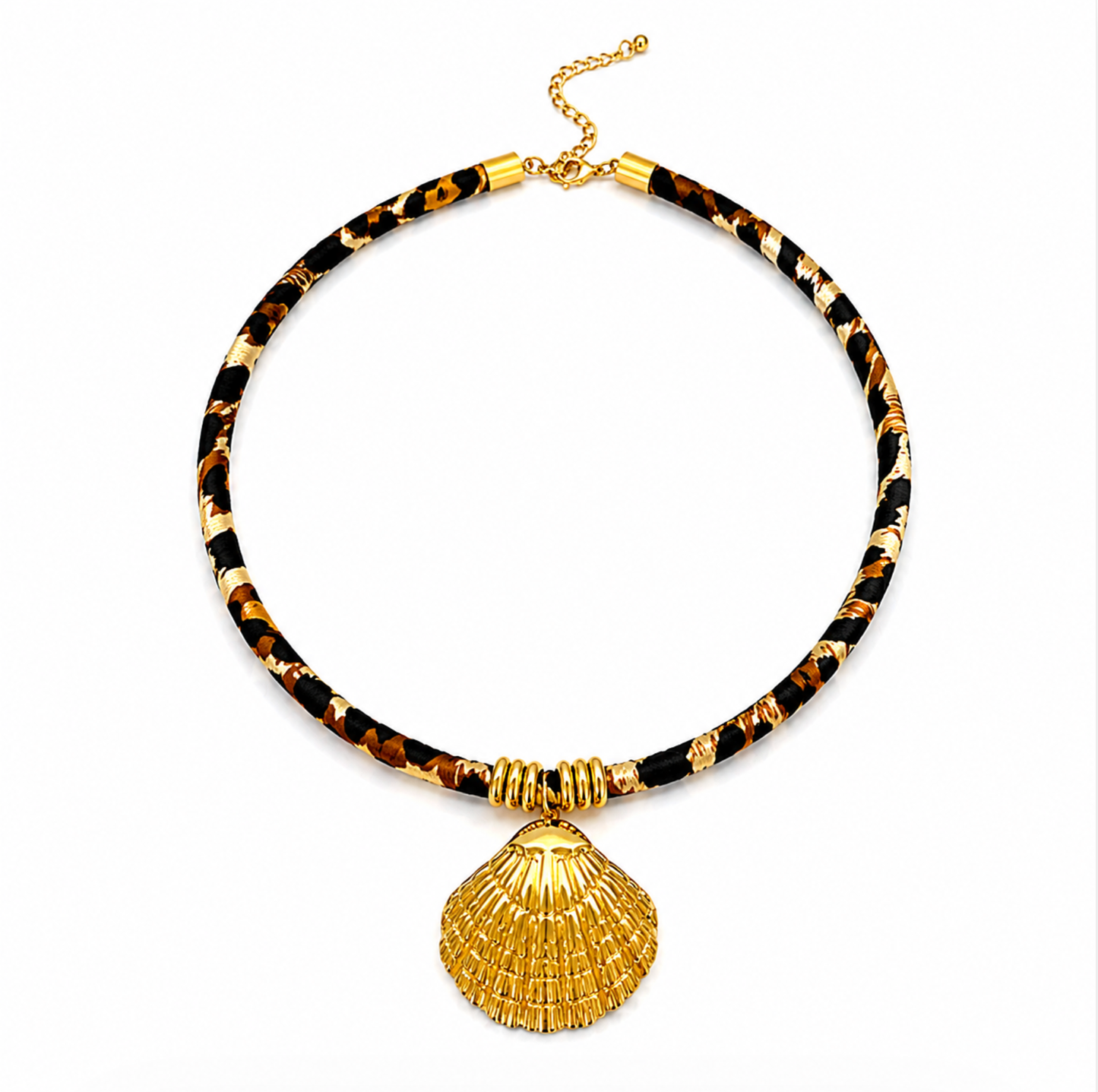 Golden Tide Shell Necklace | 18k Gold Plated Stainless Steel
