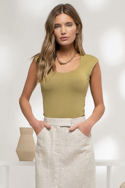 BeeBee Sleeveless Top