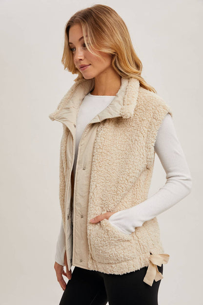 Brook Sherpa Vest