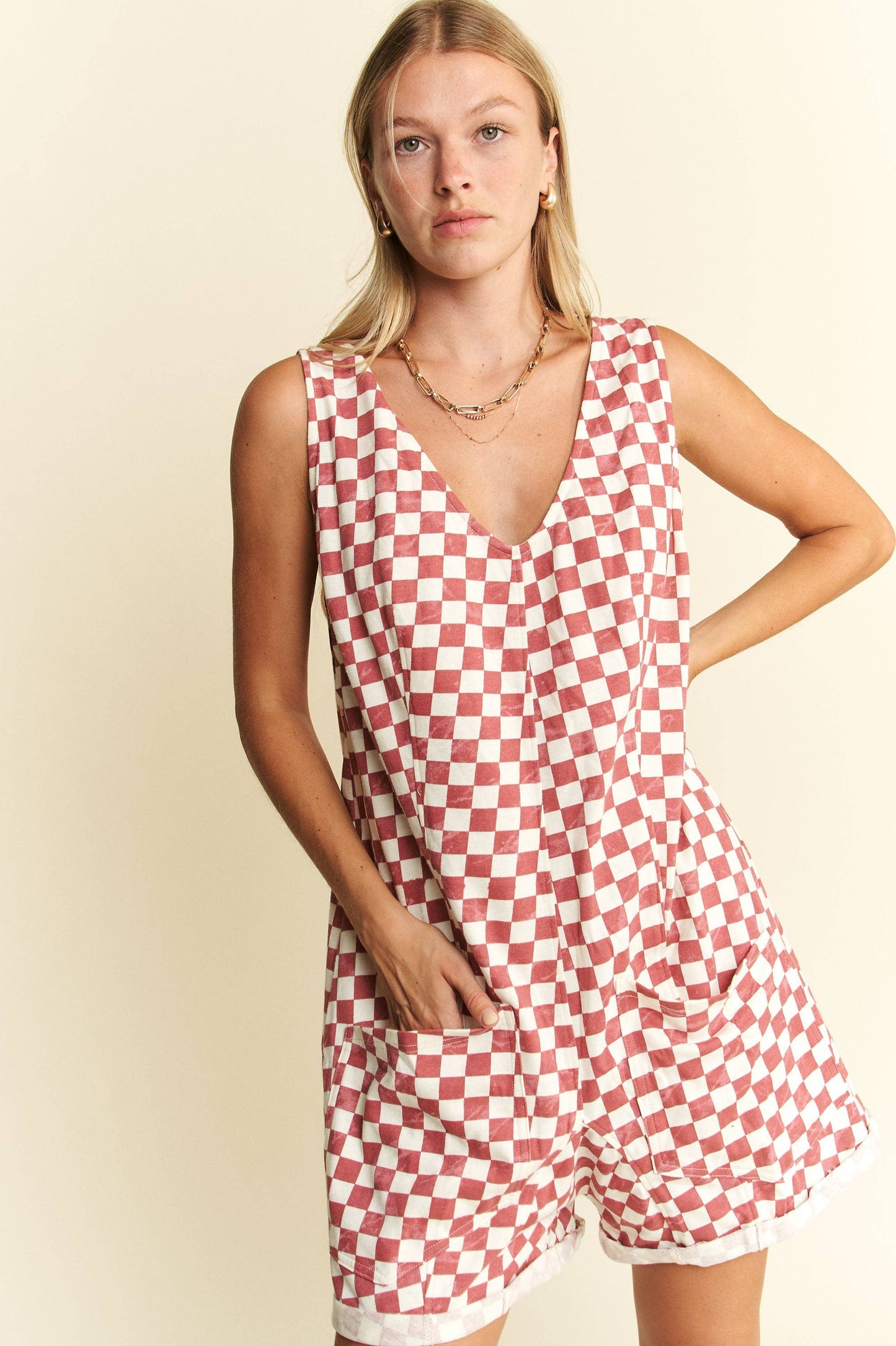Nicole Romper