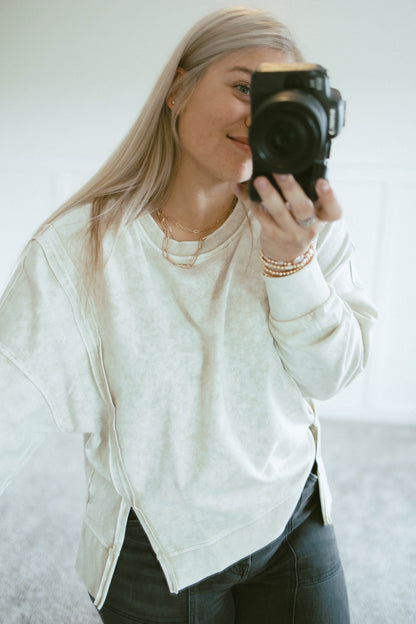 Taylor Seam Detail Top (Two Colors)