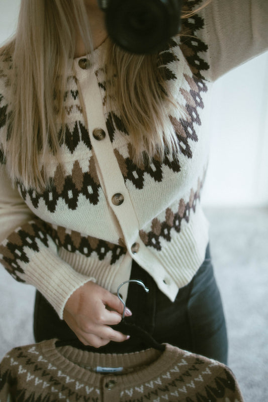Fair Isle Cardigan (2 Colors)
