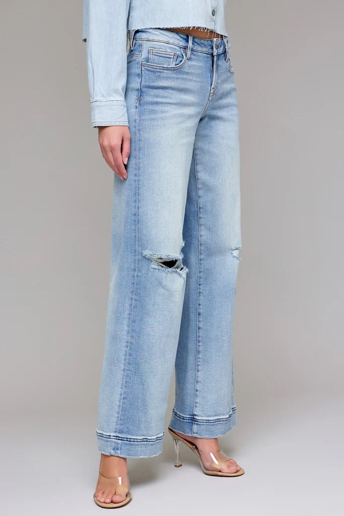 Nori Light Wash Wide Leg Jean