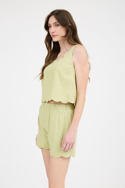 Scallop Woven Top