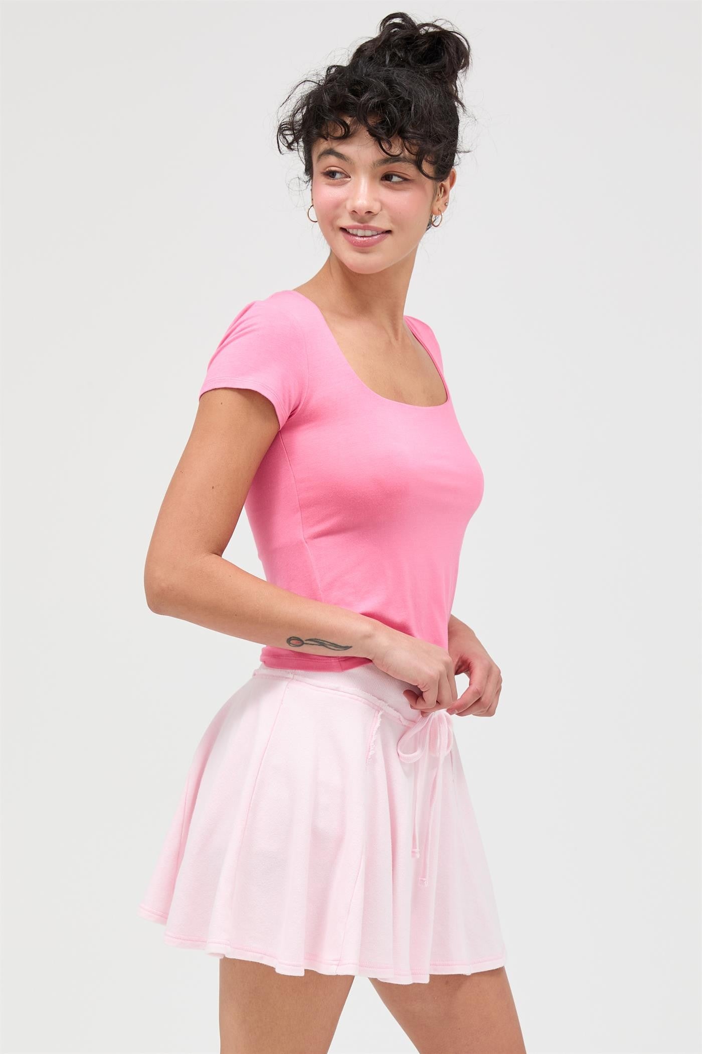 River Square Neck Top (Four Colors)*