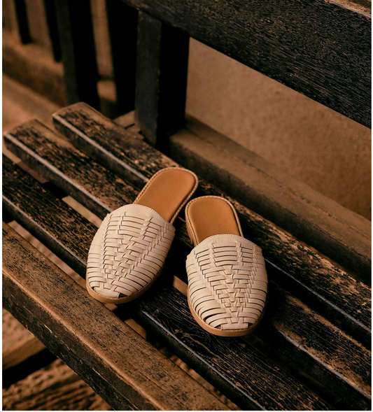 Madrigonna Sandals