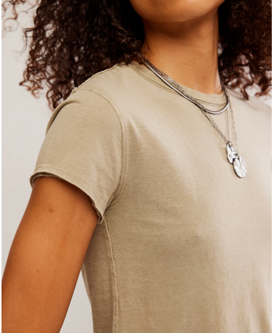 Nova Tee