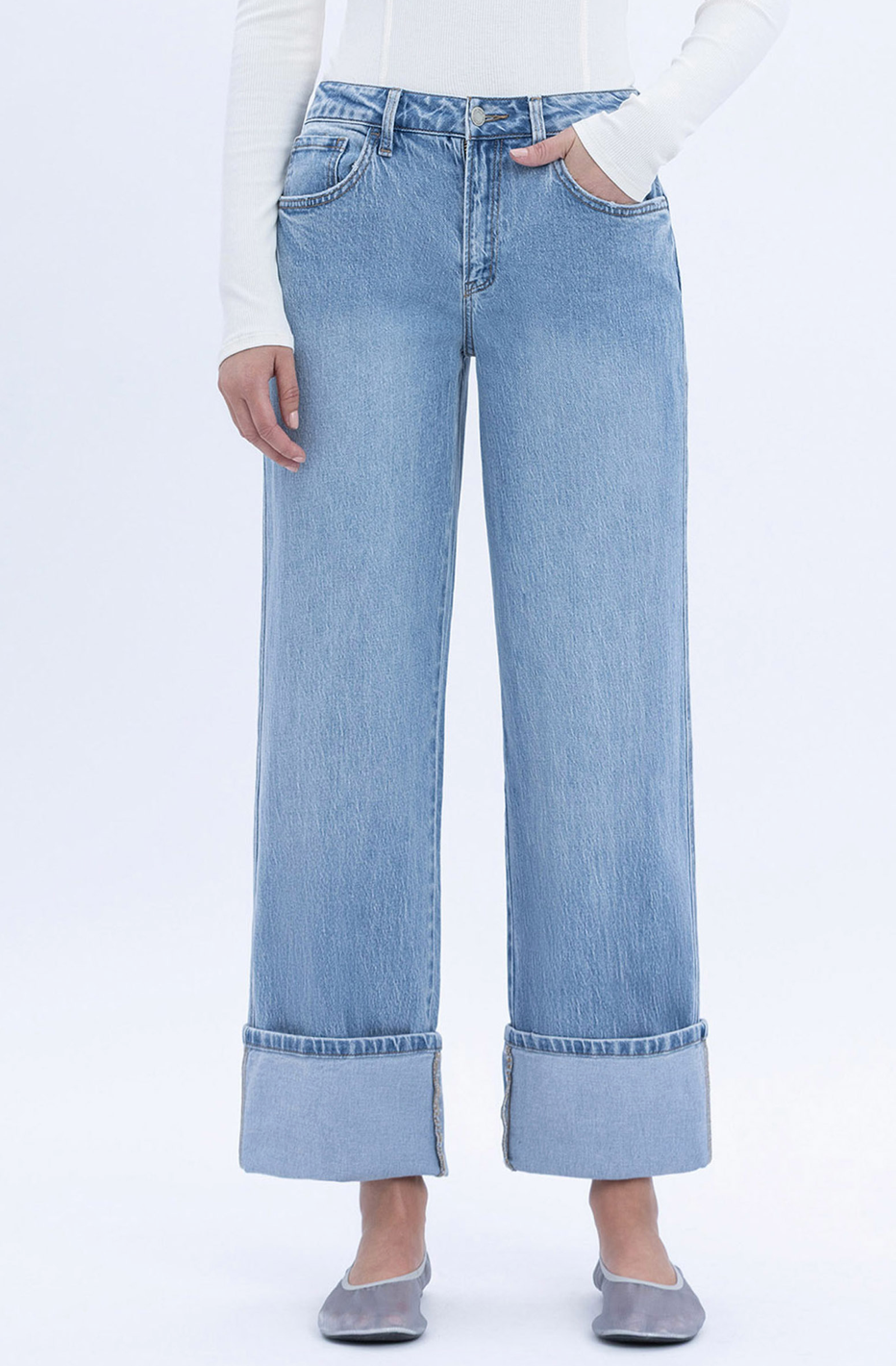 Jubilant Cuffed Baggy Jean
