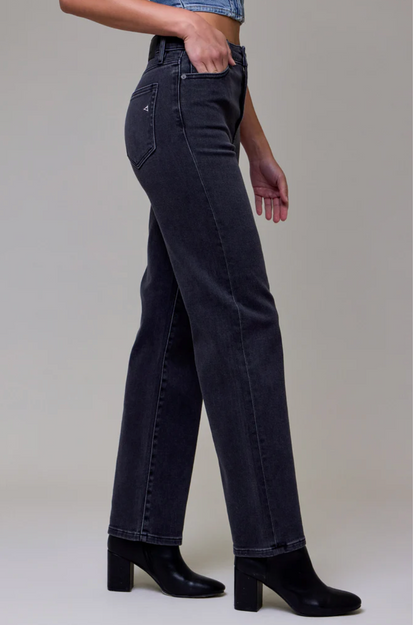 Ella Classic Straight Jean