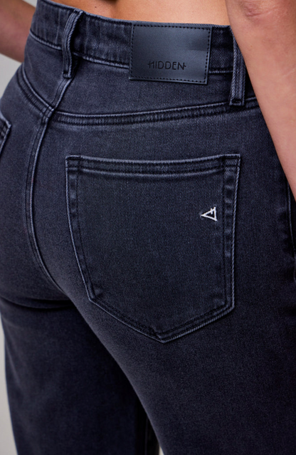 Ella Classic Straight Jean