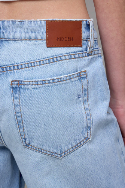 Logan Seamed Dad Jean