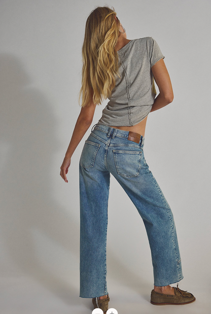 Risk Taker Mid-Rise Straight