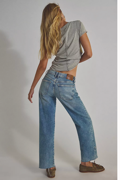 Risk Taker Mid-Rise Straight