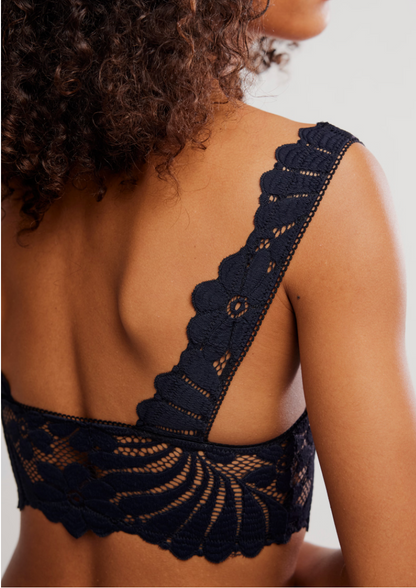 Petal Part Plunge Bralet(Two Colors)*