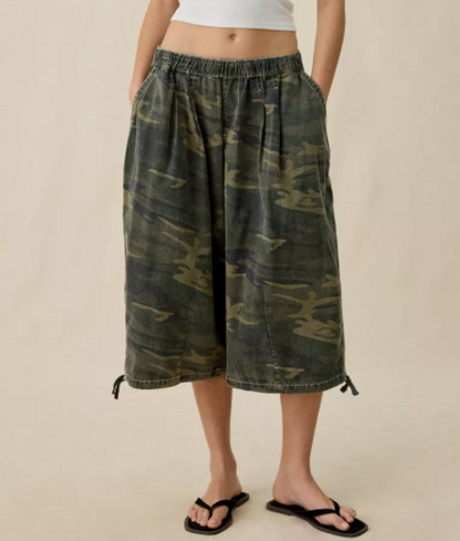 BDG Bobbi Cropped Baggy Pants