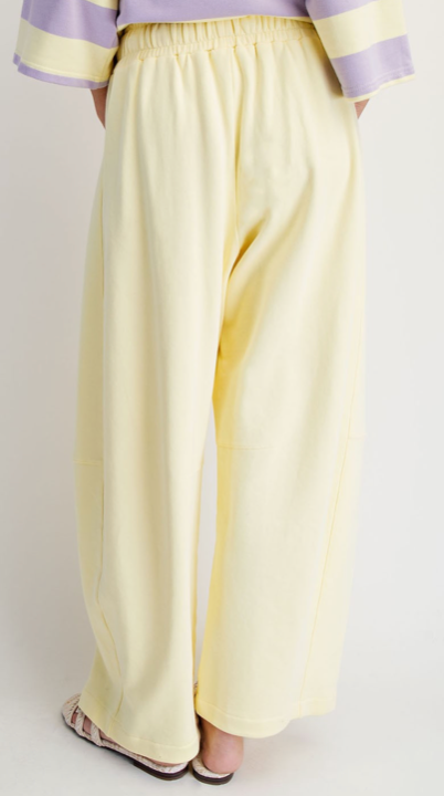 Kansas Barrel Leg Sweatpants