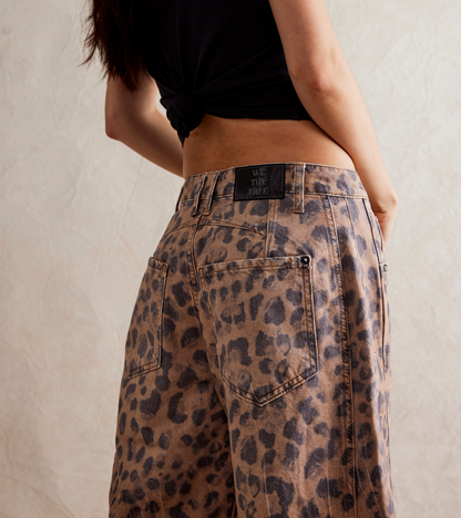 Good Luck Printed Barrel Jean