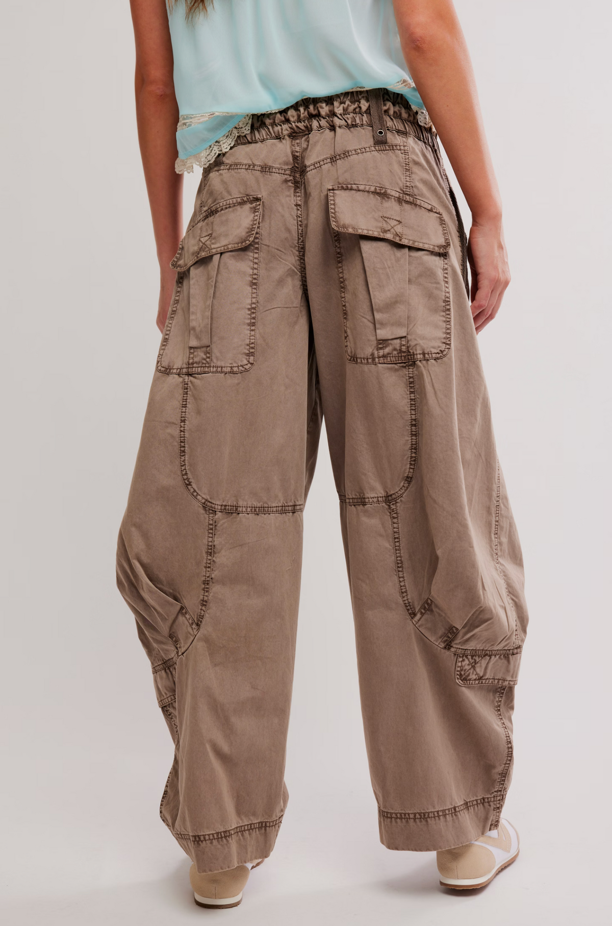 Onset Parachute Pant