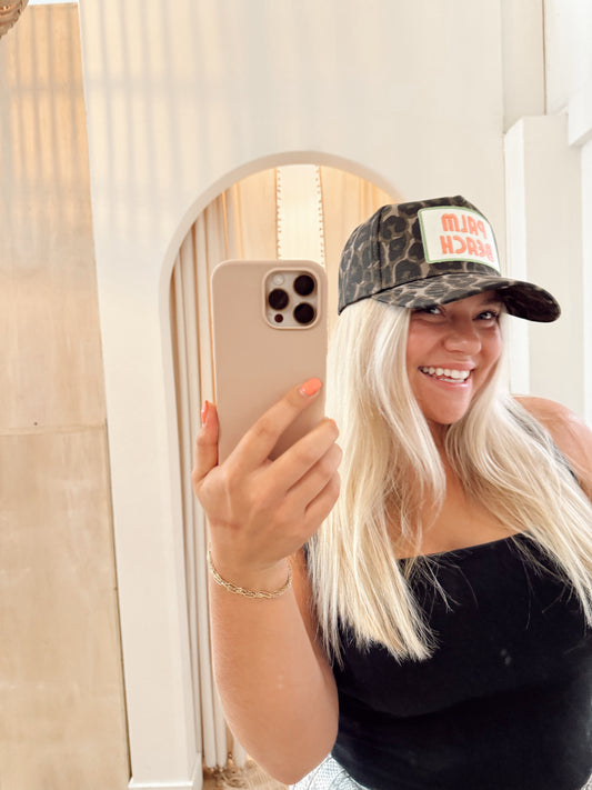 Palm Beach - Leopard Vintage Trucker