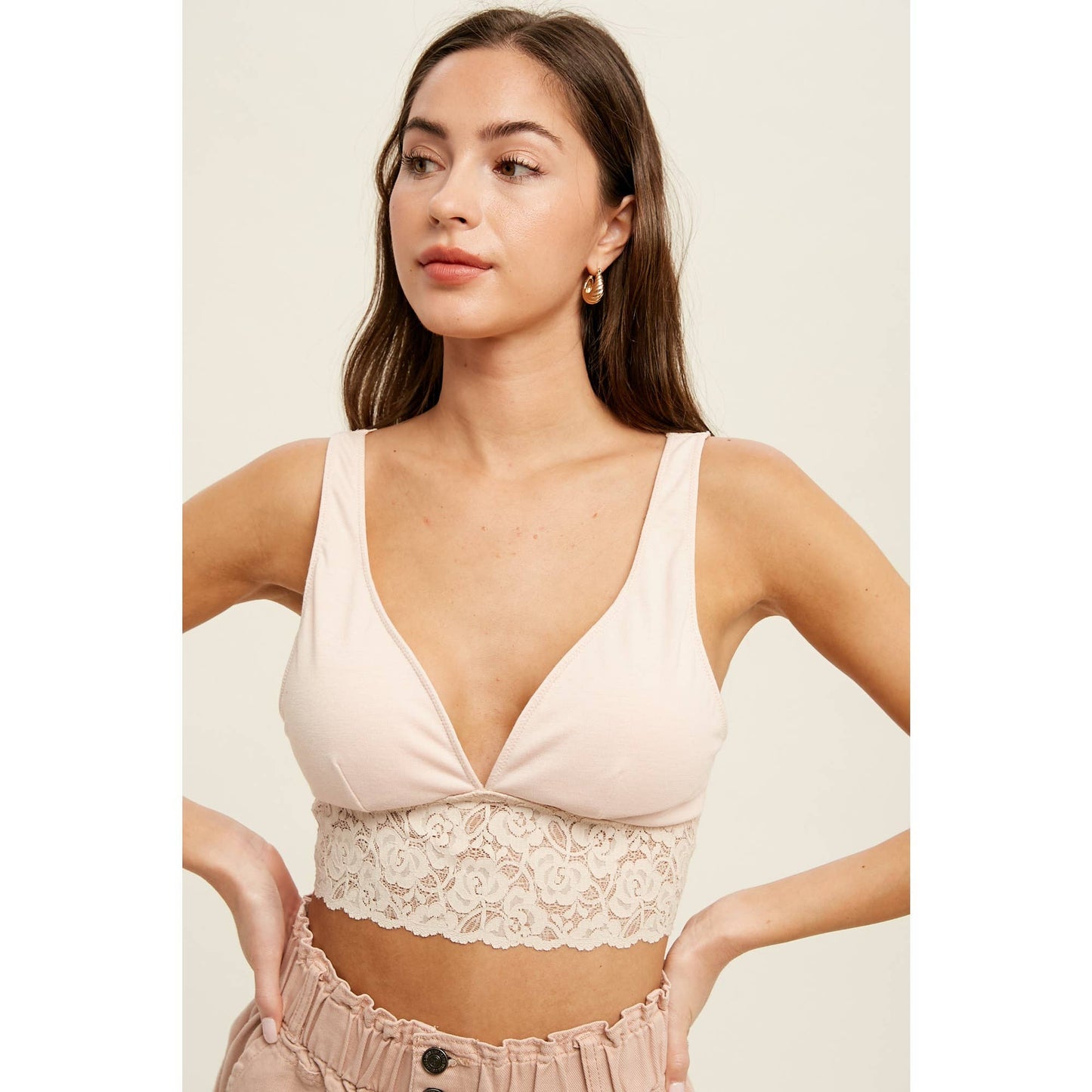 LACE TRIM BRALETTE