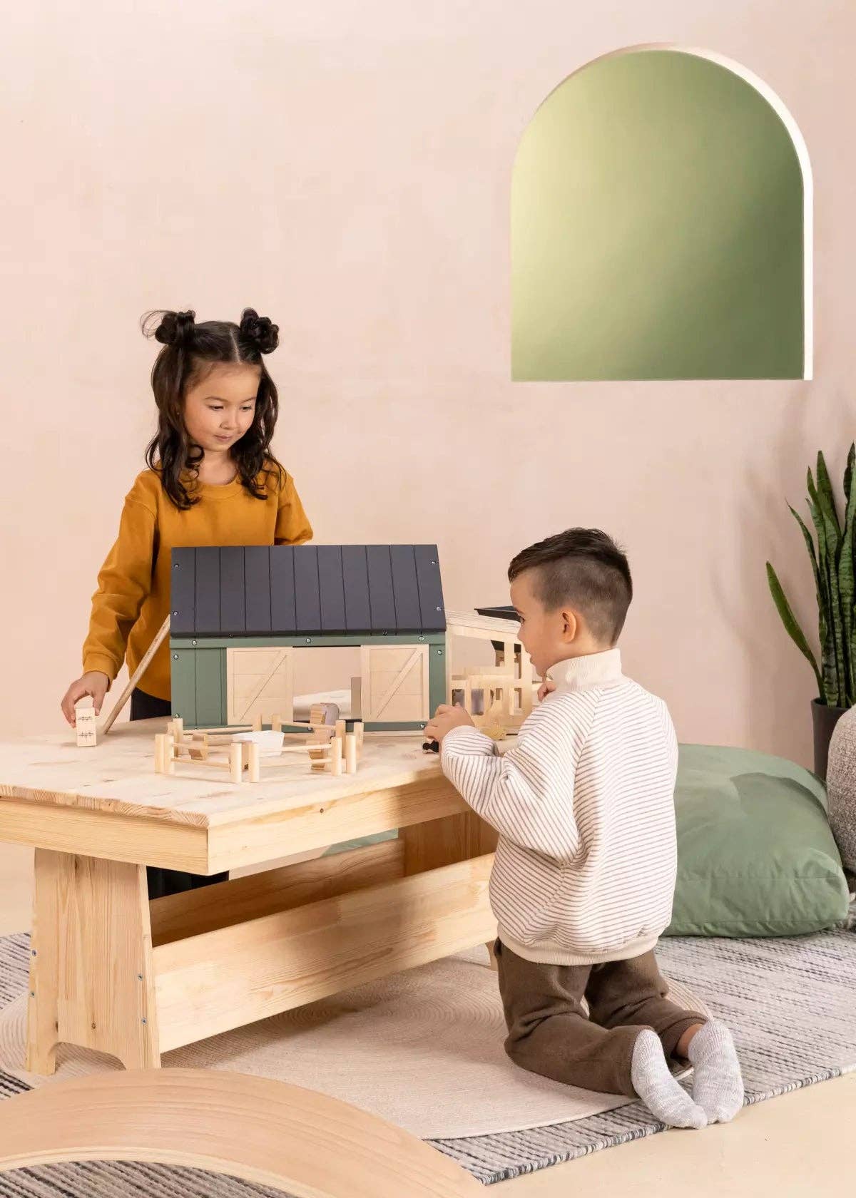 Wooden Farm & Accessories Set