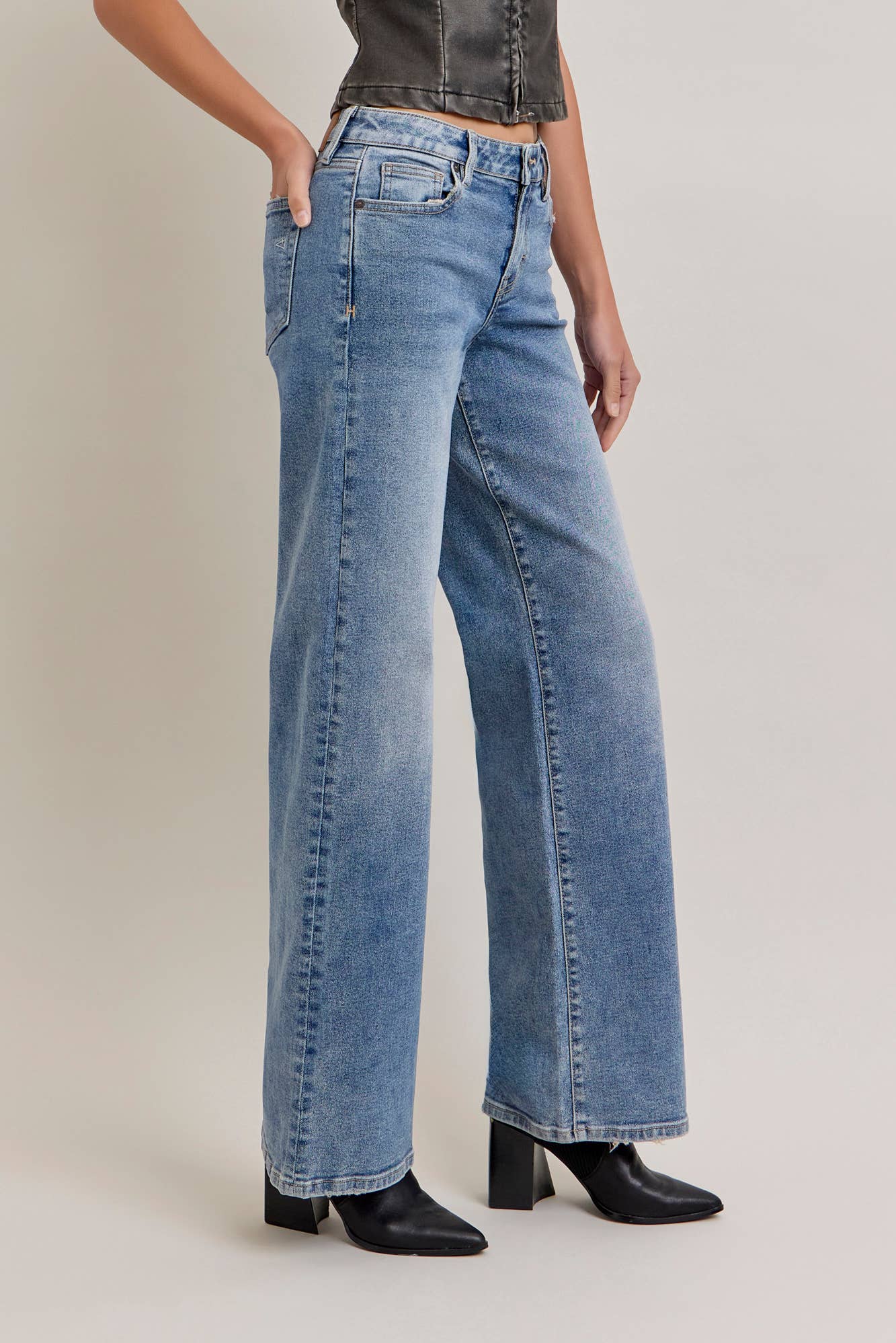 Nori Mid Rise Wide Leg Jean