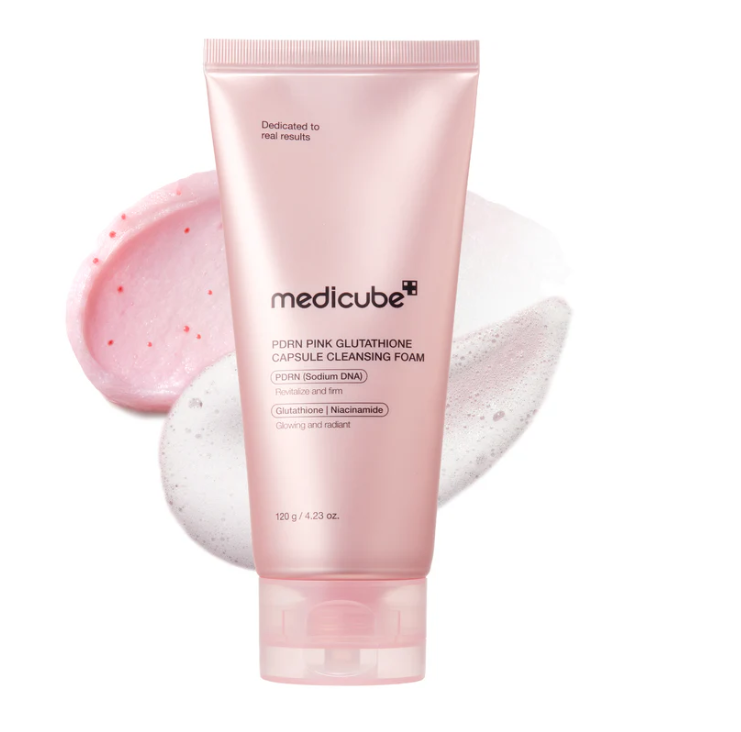 MEDICUBE Glutathione Capsule Foam Cleanser